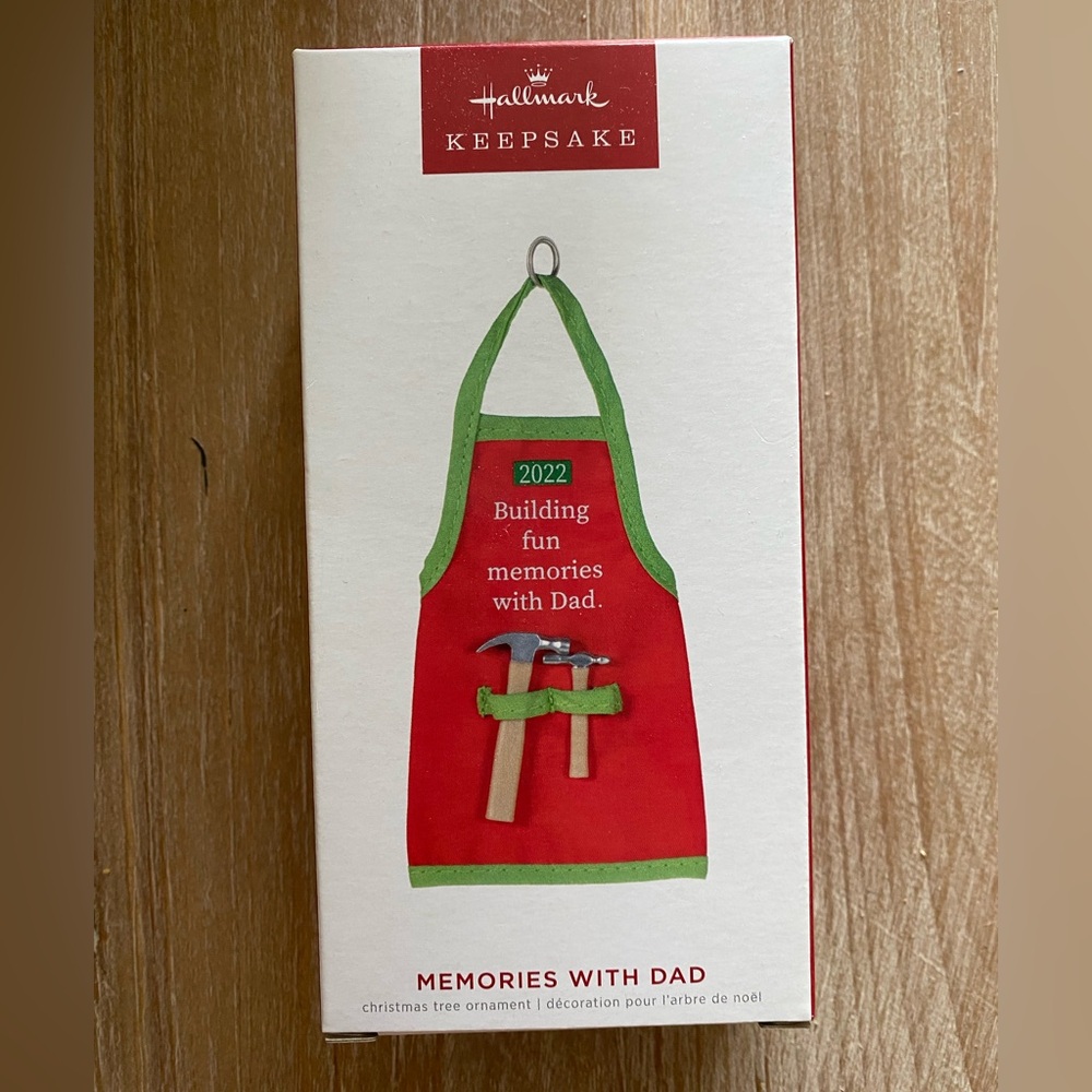 Hallmark Keepsake 2022 “Memories With Dad” Red Apron Ornament NWT
